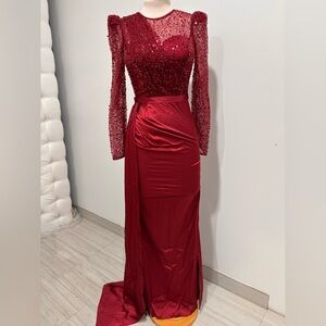 Faeriesty Elegant Red Evening Gown size XS
